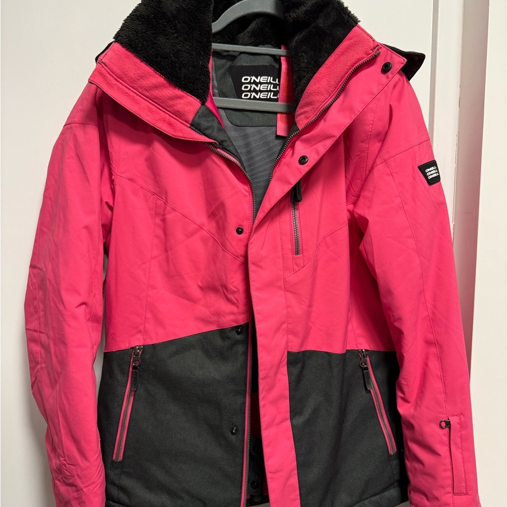O'Neill Women's Pink and Black Ski Jacket